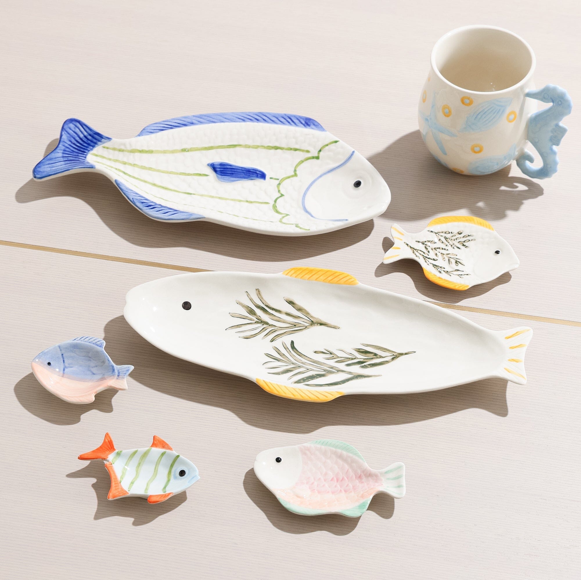 Hand Paint Fish Plate Blue