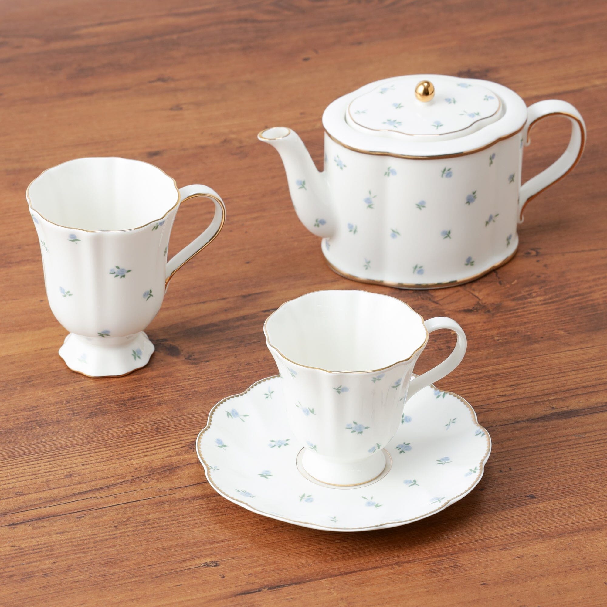 Classic Rose Mug Blue