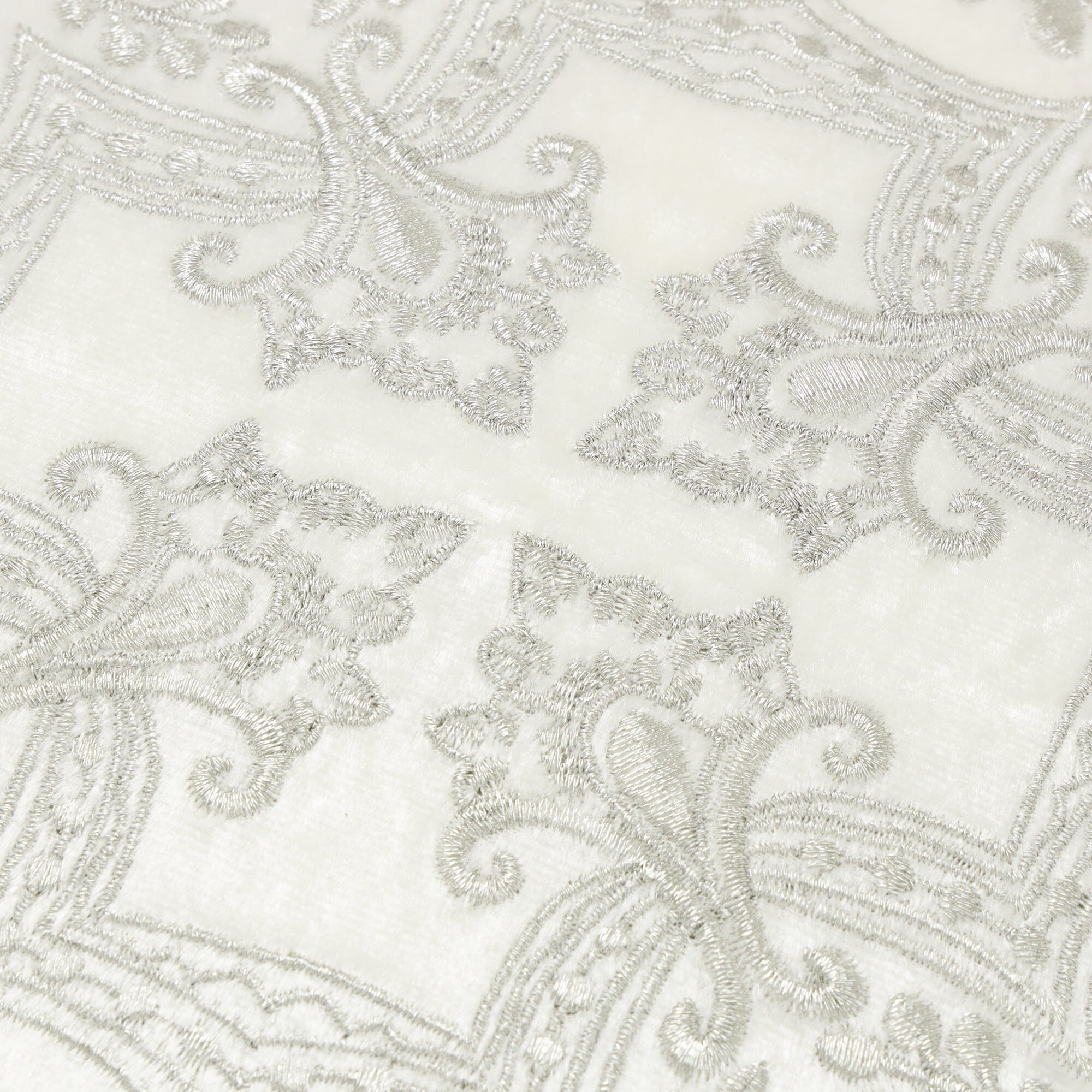 Emb Ornament Cushion Cover 450 X 450  White
