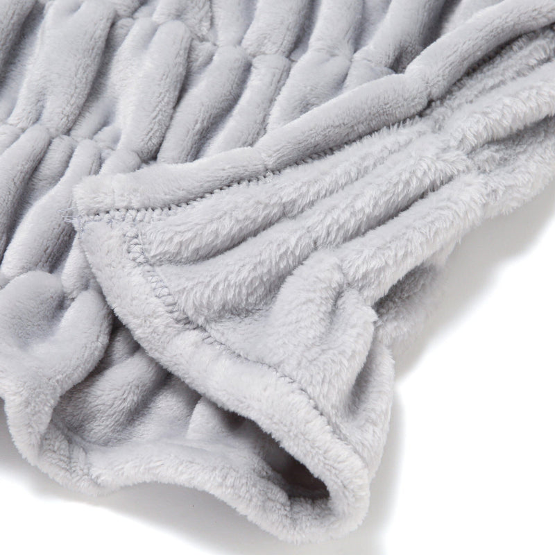 Fluffy Ripple Throw (Knee Blanket) 1500 x 800 Gray