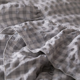 Fuwaro Cooling Quilt Frill Check Single White X Grey