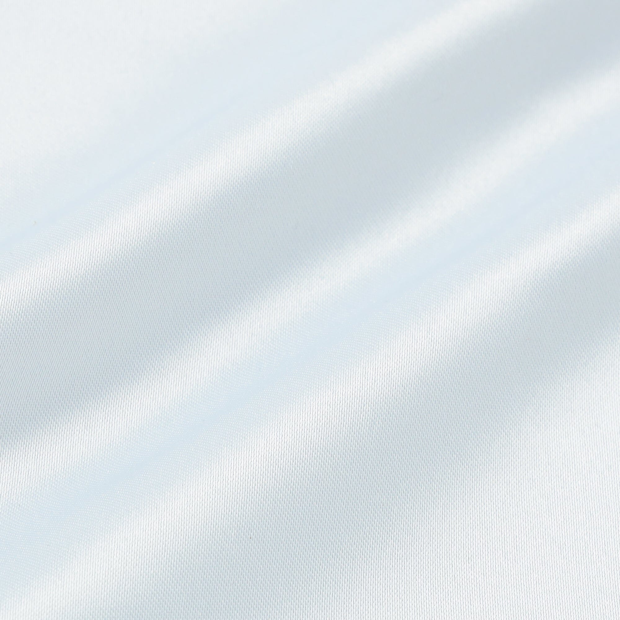 Frill Pearl Table Runner Light Blue