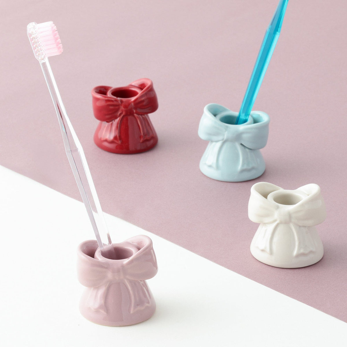 Ribbon Toothbrush Holder Red