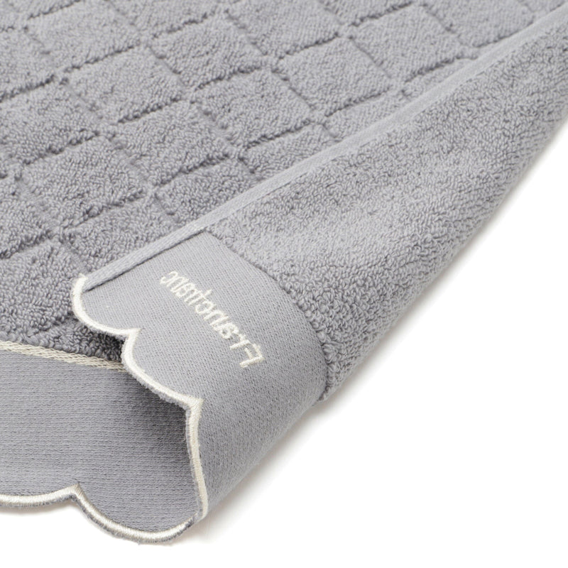 Antibacterial And Deodorizing Quilt Scallop Face Towel, Grey