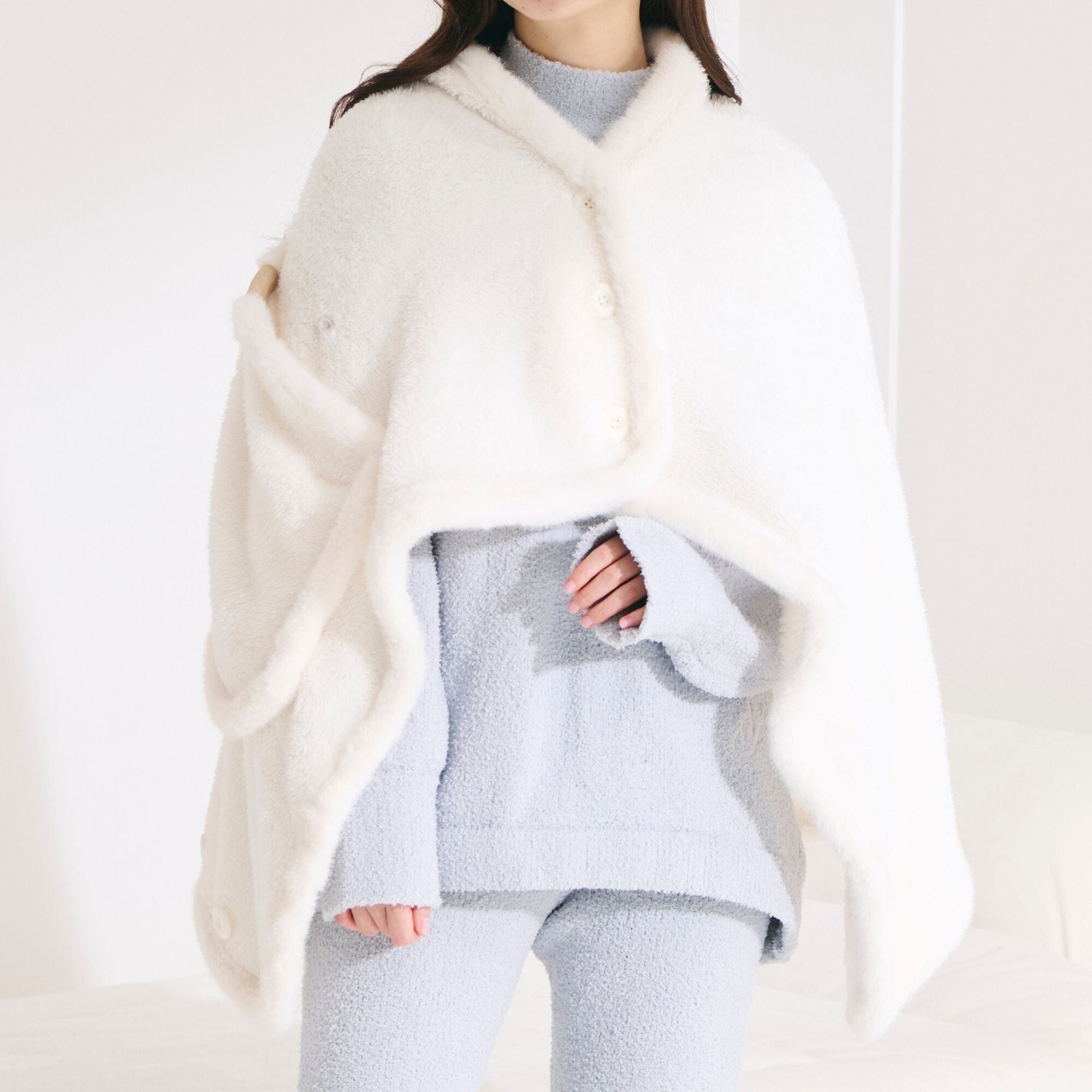 Warm Fleece 4Way Poncho Size S Ivory