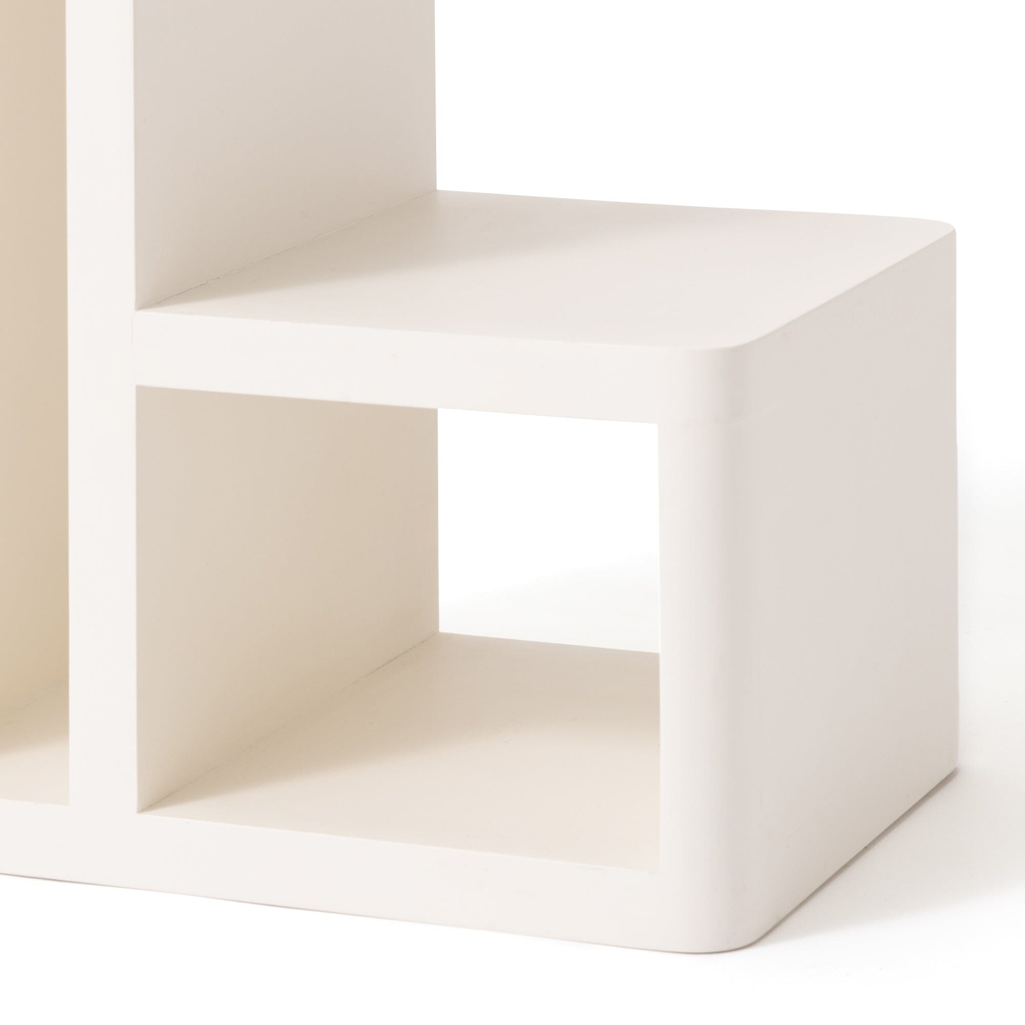 MARLE NIGHT TABLE White