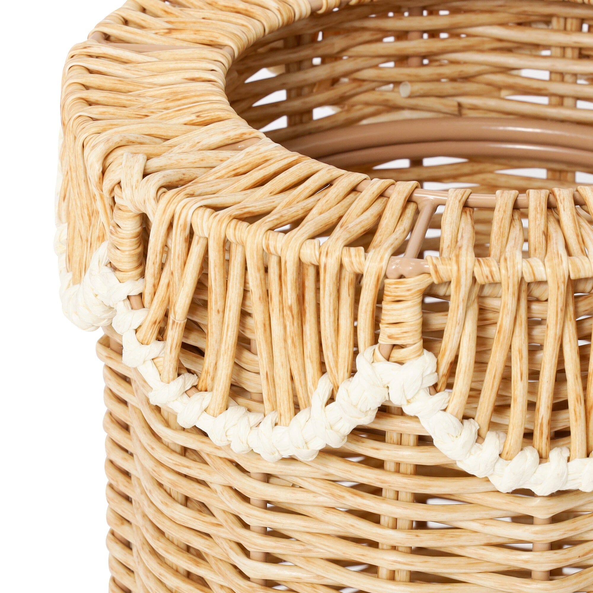 Scallop Trash Can Small White