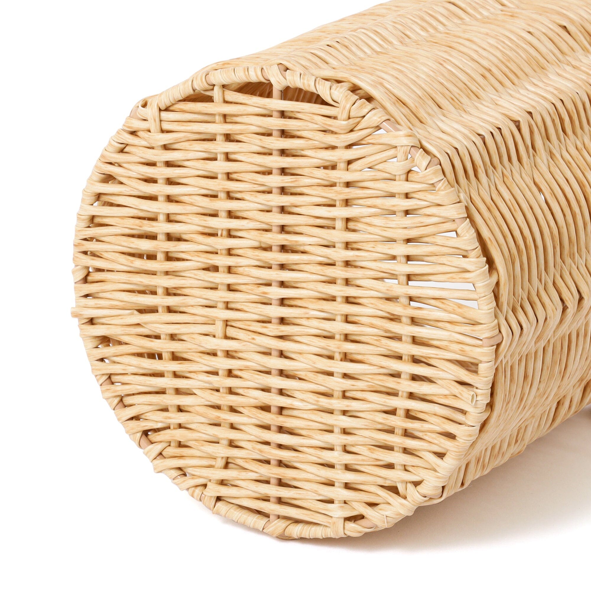 Scallop Trash Can Small White