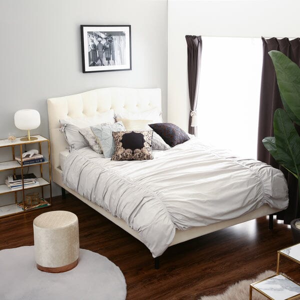 Brissa Bed Dimple Semi-Double White (A) (W1295 X D2090 X H1230mm)