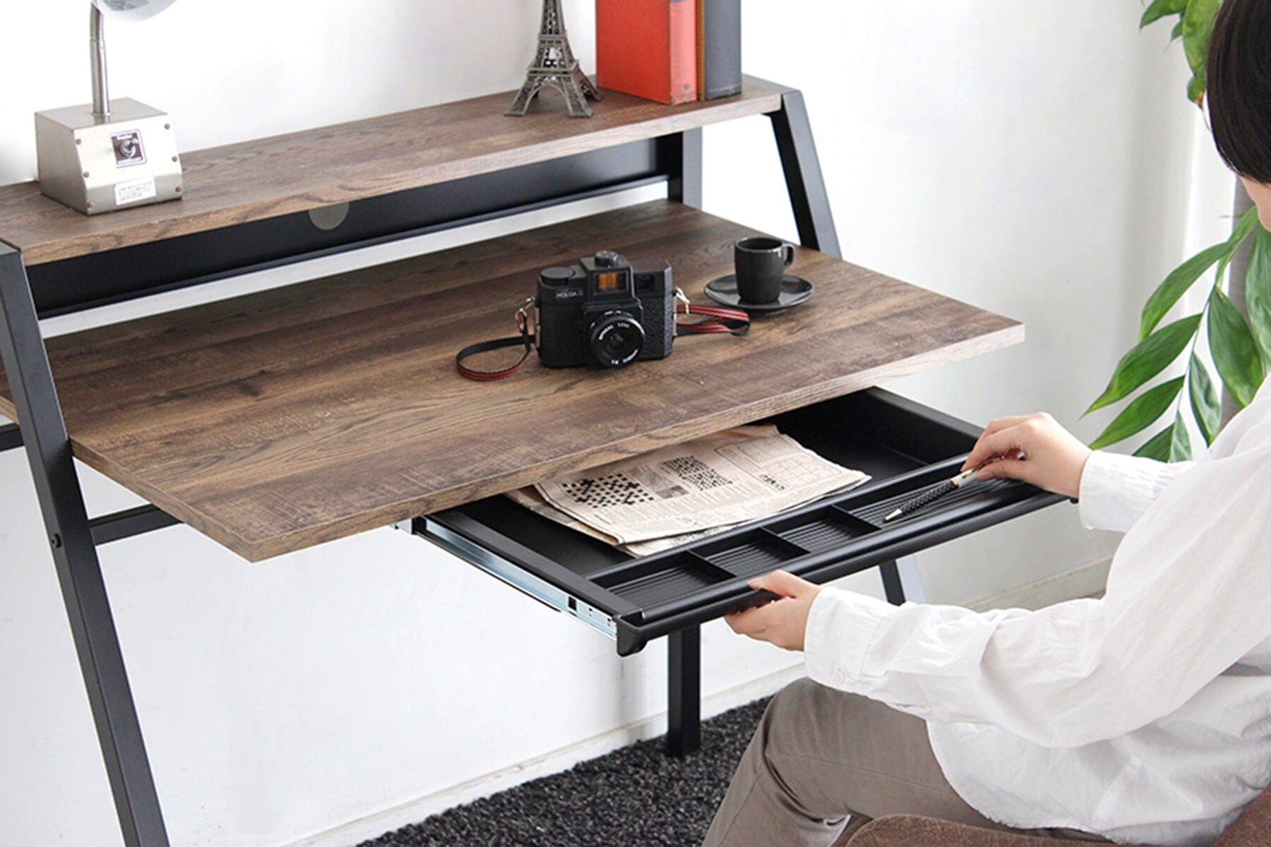 Rgn 96 Desk  960 X 580 X 875 Black X Brown