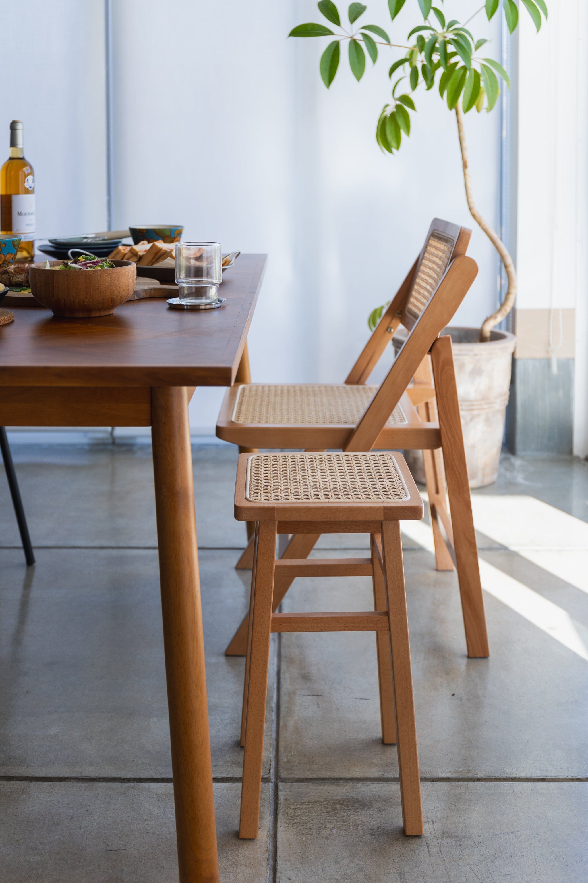 Amu Stool