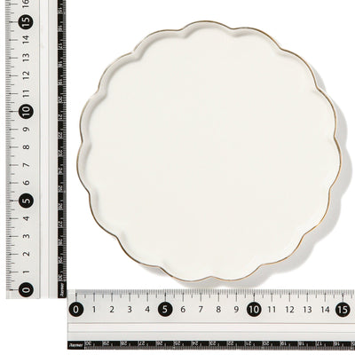 PASTEL SCALLOP PLATE SMALL WHITE