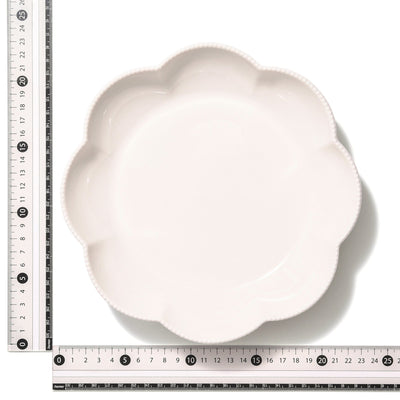 Blanche Deep Plate Flower  White