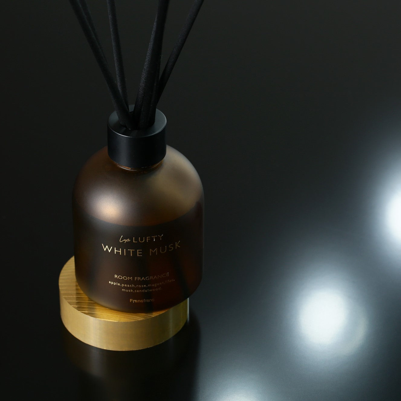 LUXE LUFTY ROOM FRAGRANCE BLACK